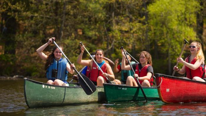 Students canoeing at Outdoor Pursuits